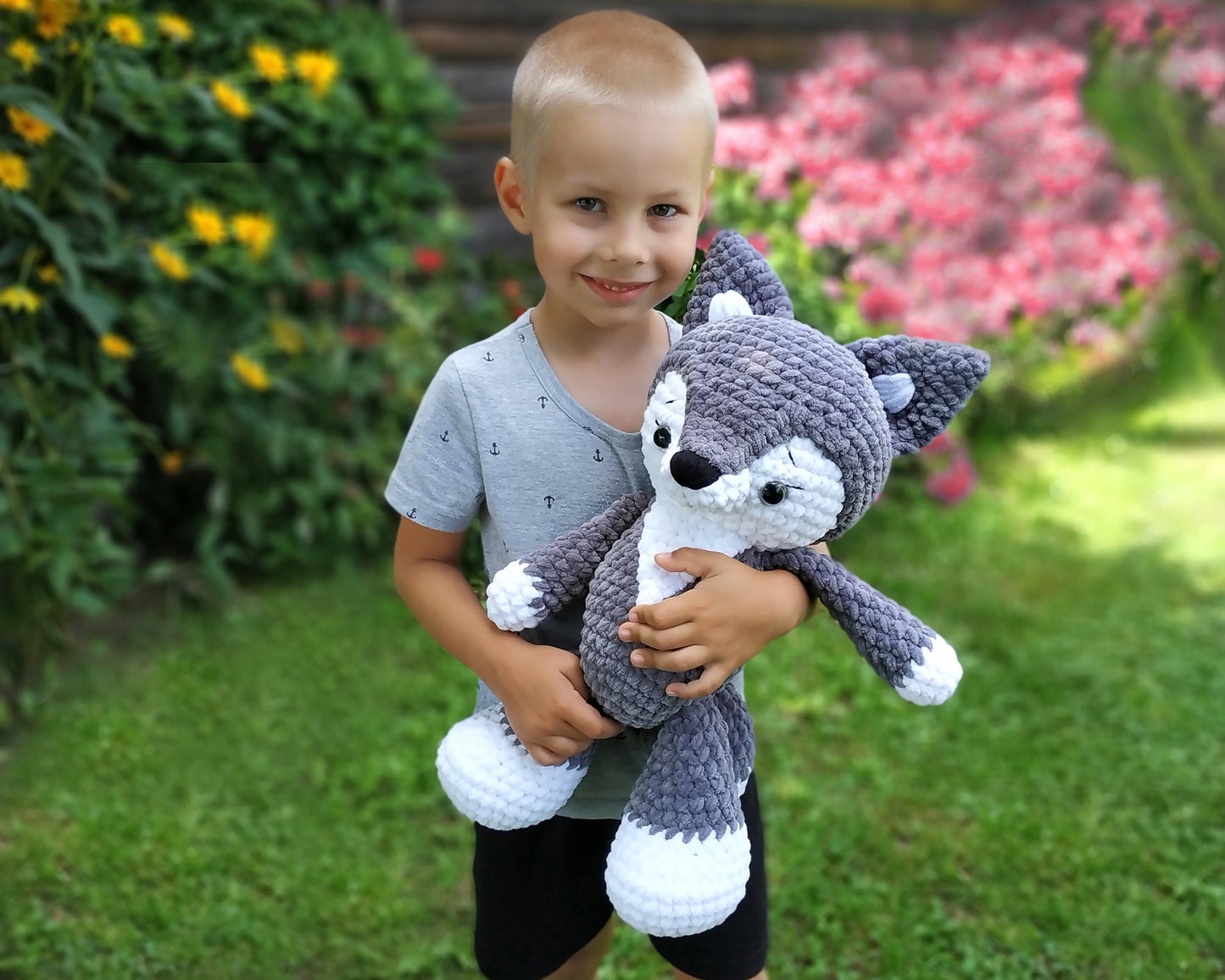 Wolf Crochet Pattern, 2 sizes