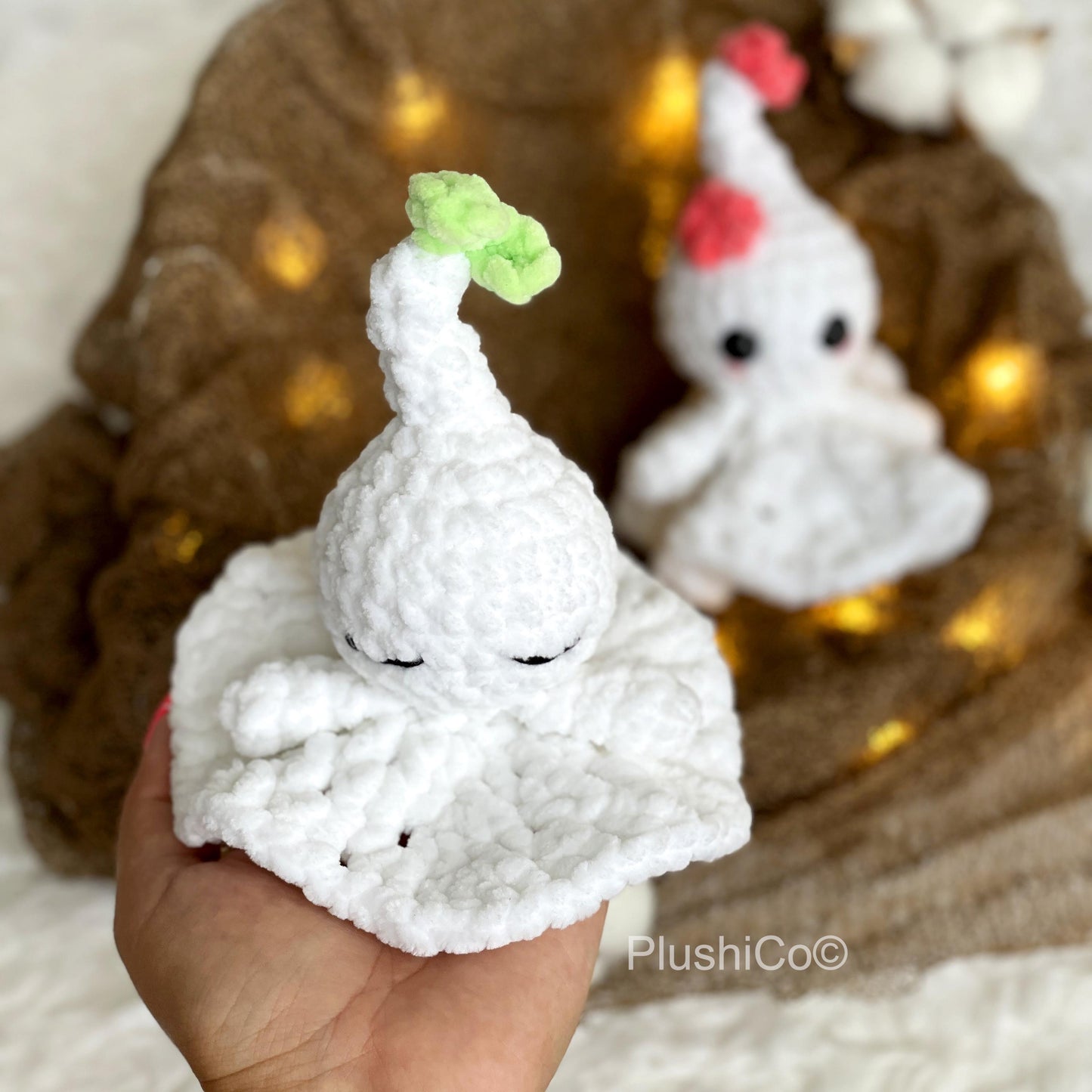 Flower Ghost Crochet PATTERN - No Sew