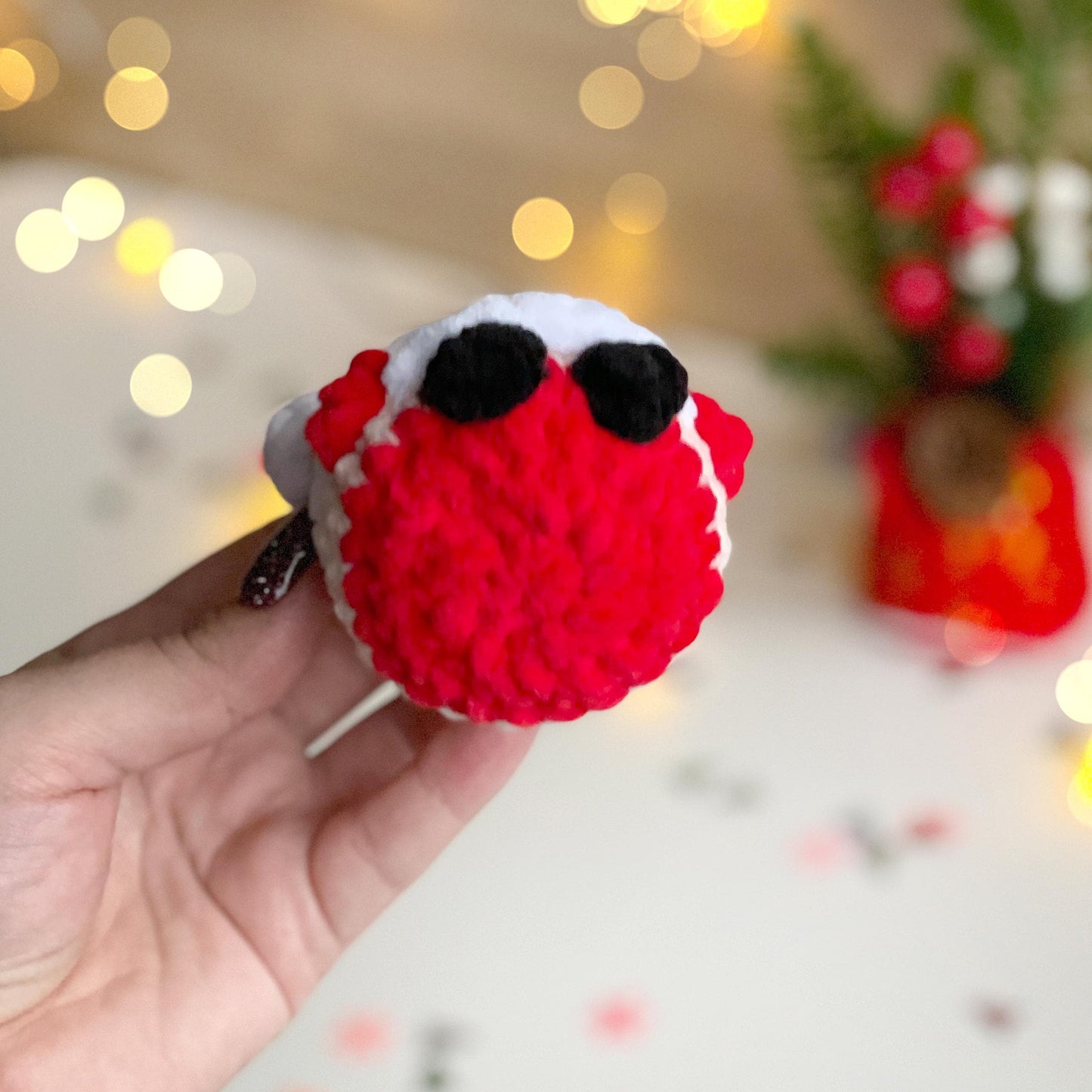 Santa Keychain Crochet Pattern - No Sew