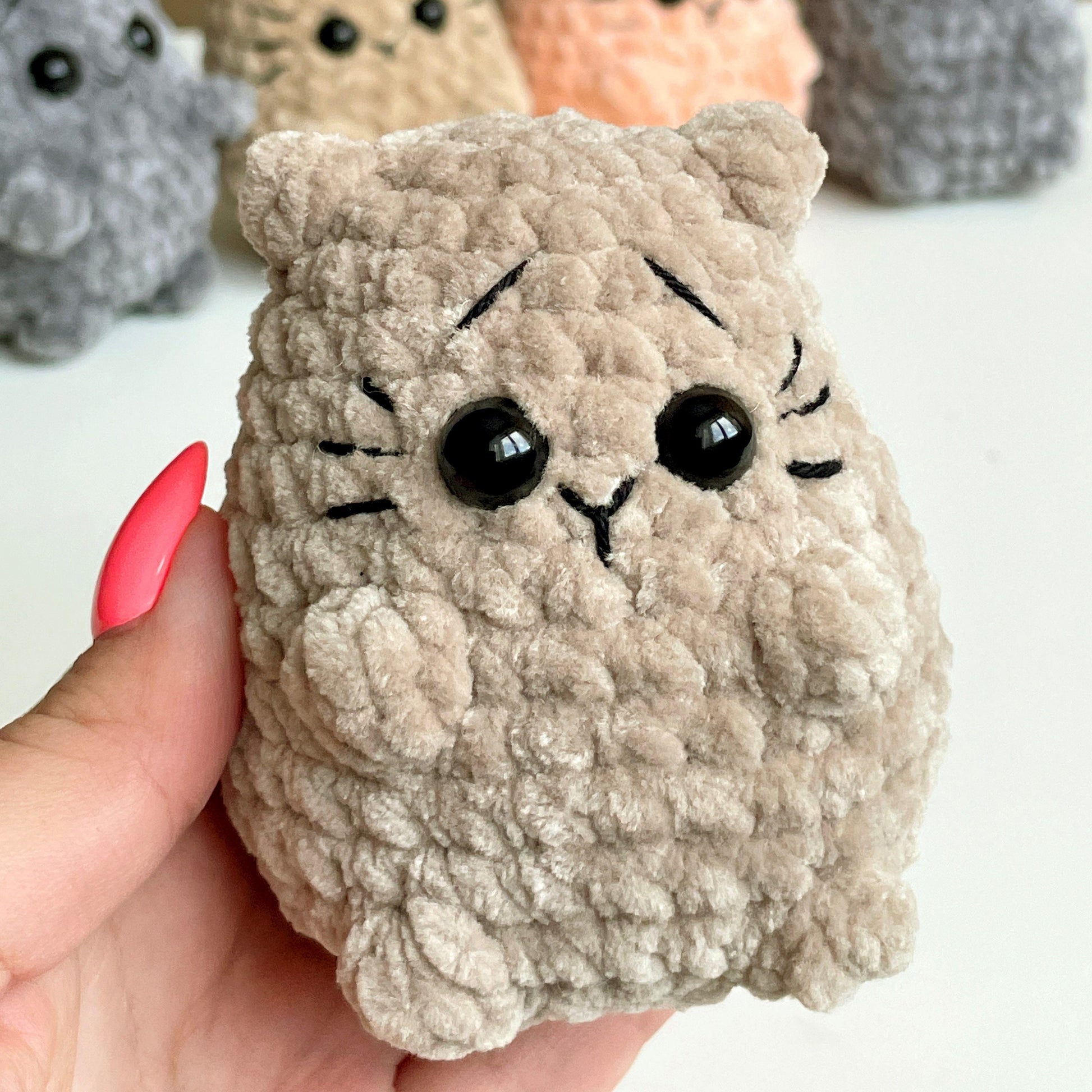 Cat No SEW CROCHET PATTERN, Amigurumi Loaf Kitty plushie, Cute Kawaii Tiny Animal, Easy Beginner Friendly Tutorial, Plush Mini Softie Toy