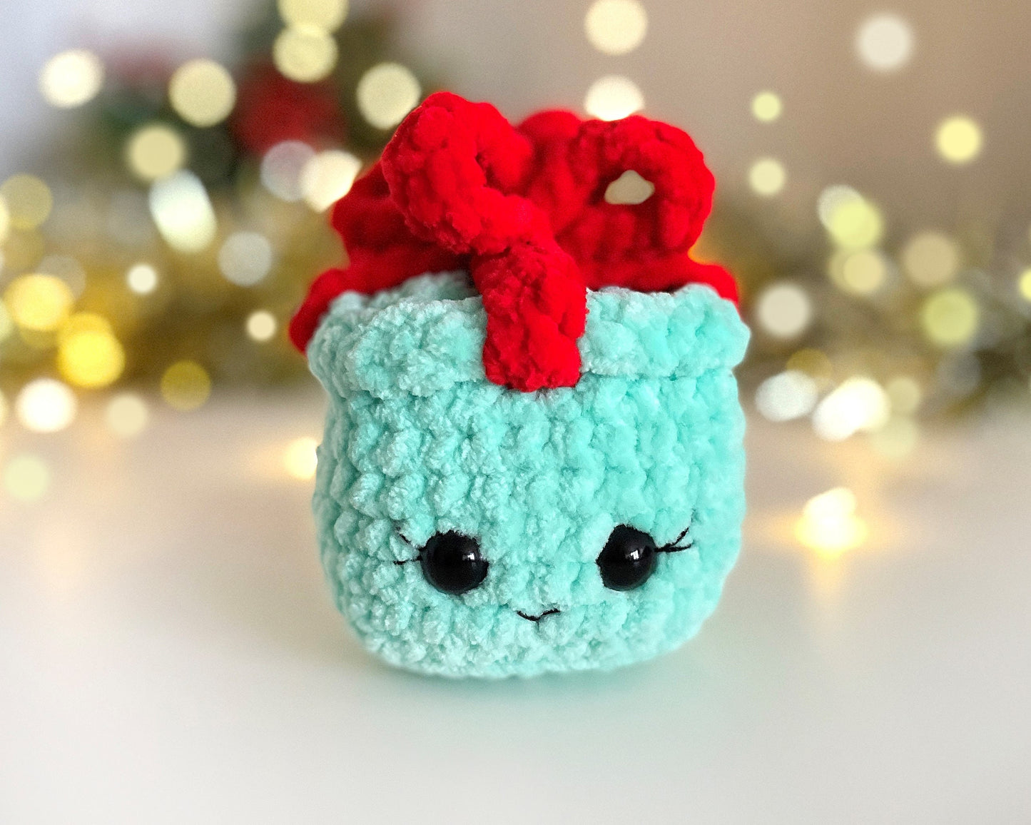Gift Box CROCHET PATTERN - Low Sew
