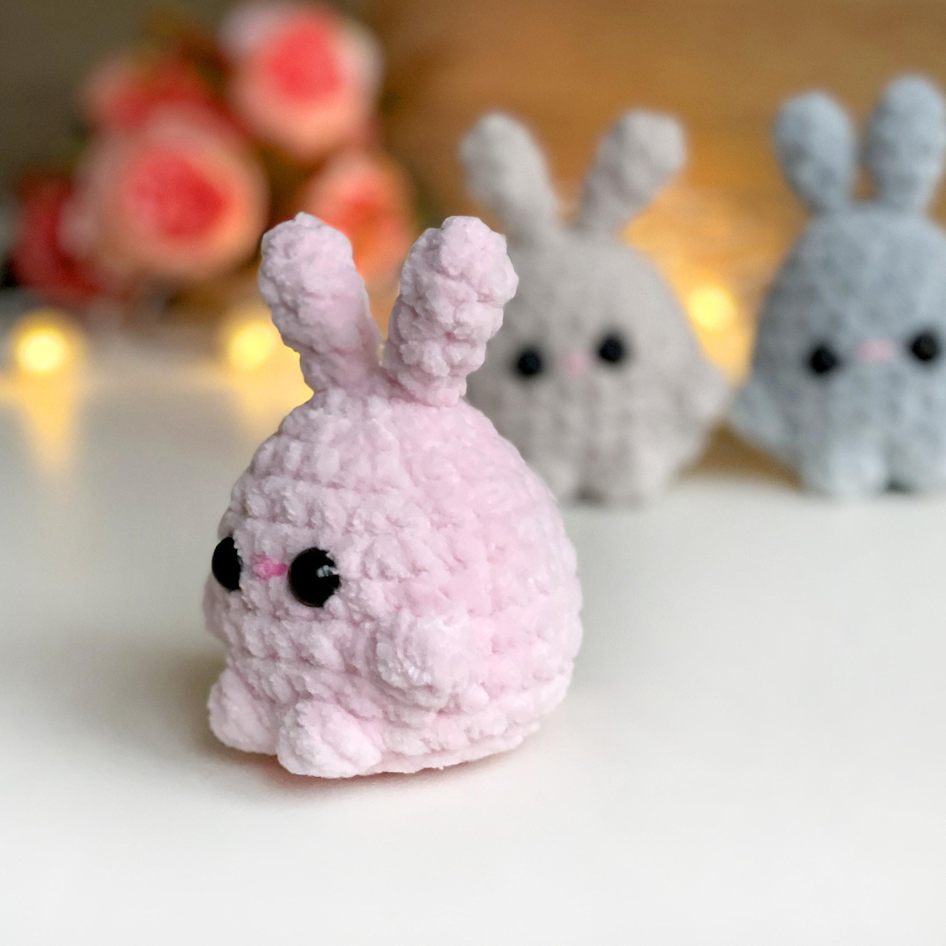 Bunny CROCHET PATTERN, Tiny Easter Rabbit, Cute Amigurumi Plushie, Easter Basket Stuff Toy, Easy PDF Tutorial for Beginners, Plush Rabbit