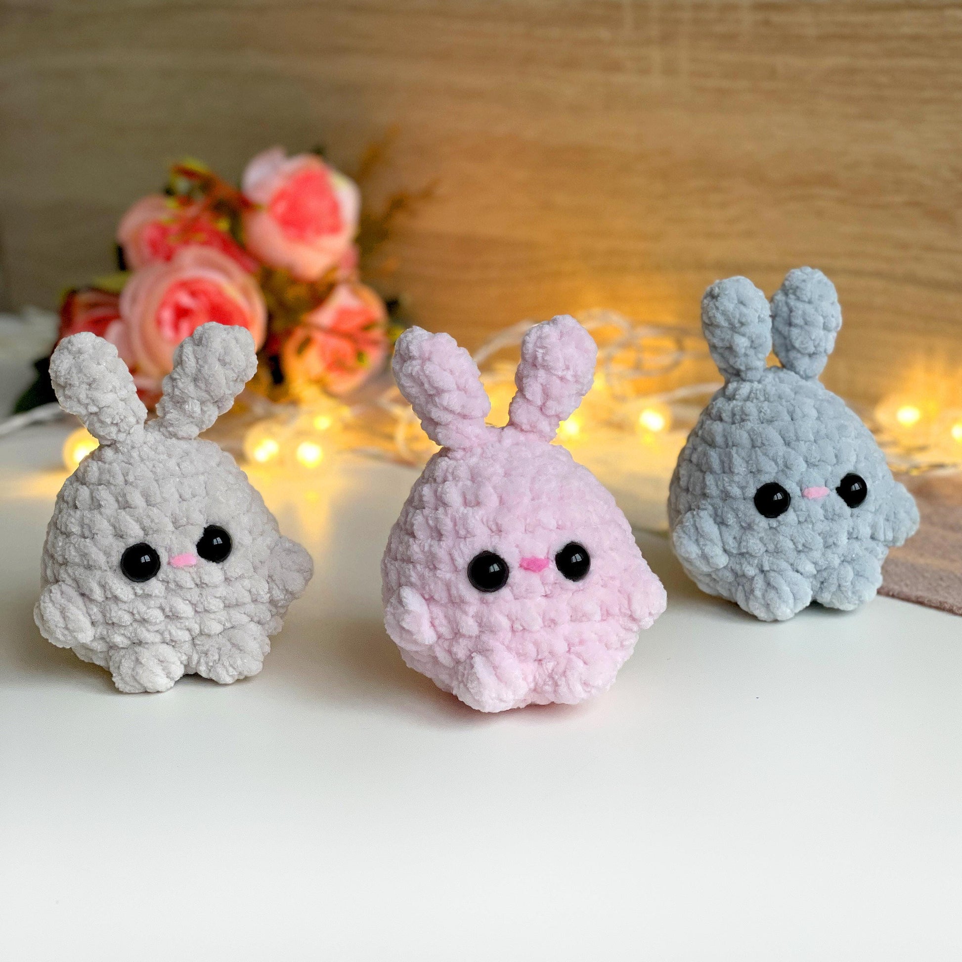 Bunny CROCHET PATTERN, Tiny Easter Rabbit, Cute Amigurumi Plushie, Easter Basket Stuff Toy, Easy PDF Tutorial for Beginners, Plush Rabbit