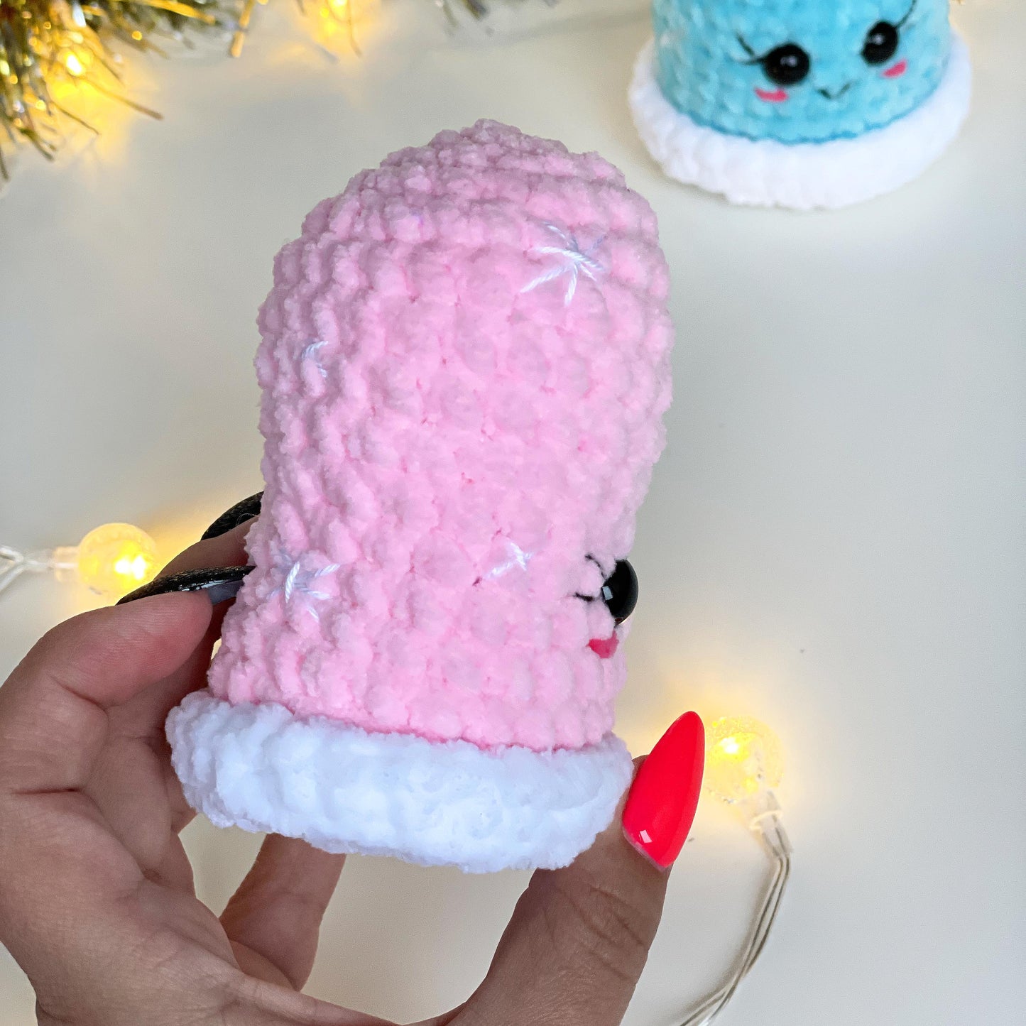Christmas Mitten CROCHET PATTERN - No Sew