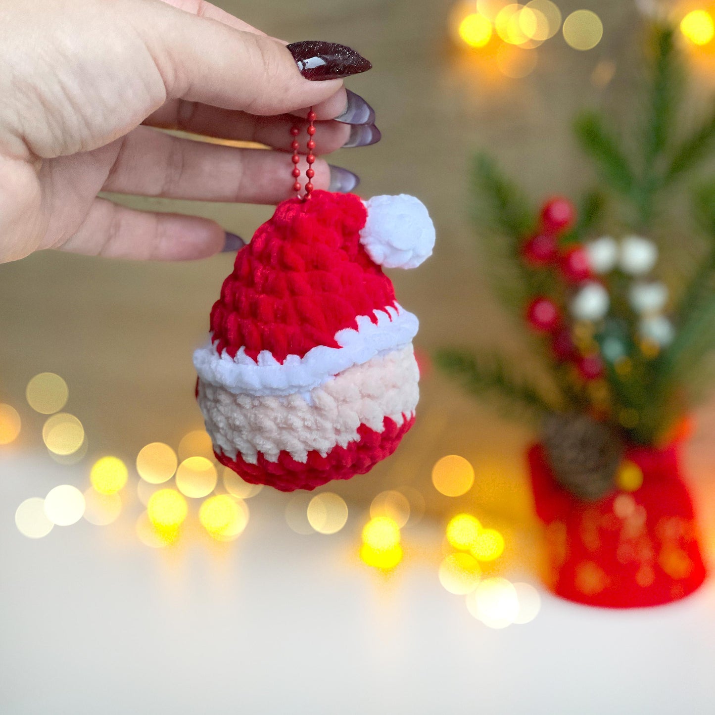 Santa & Reindeer Keychain Crochet Pattern - No Sew