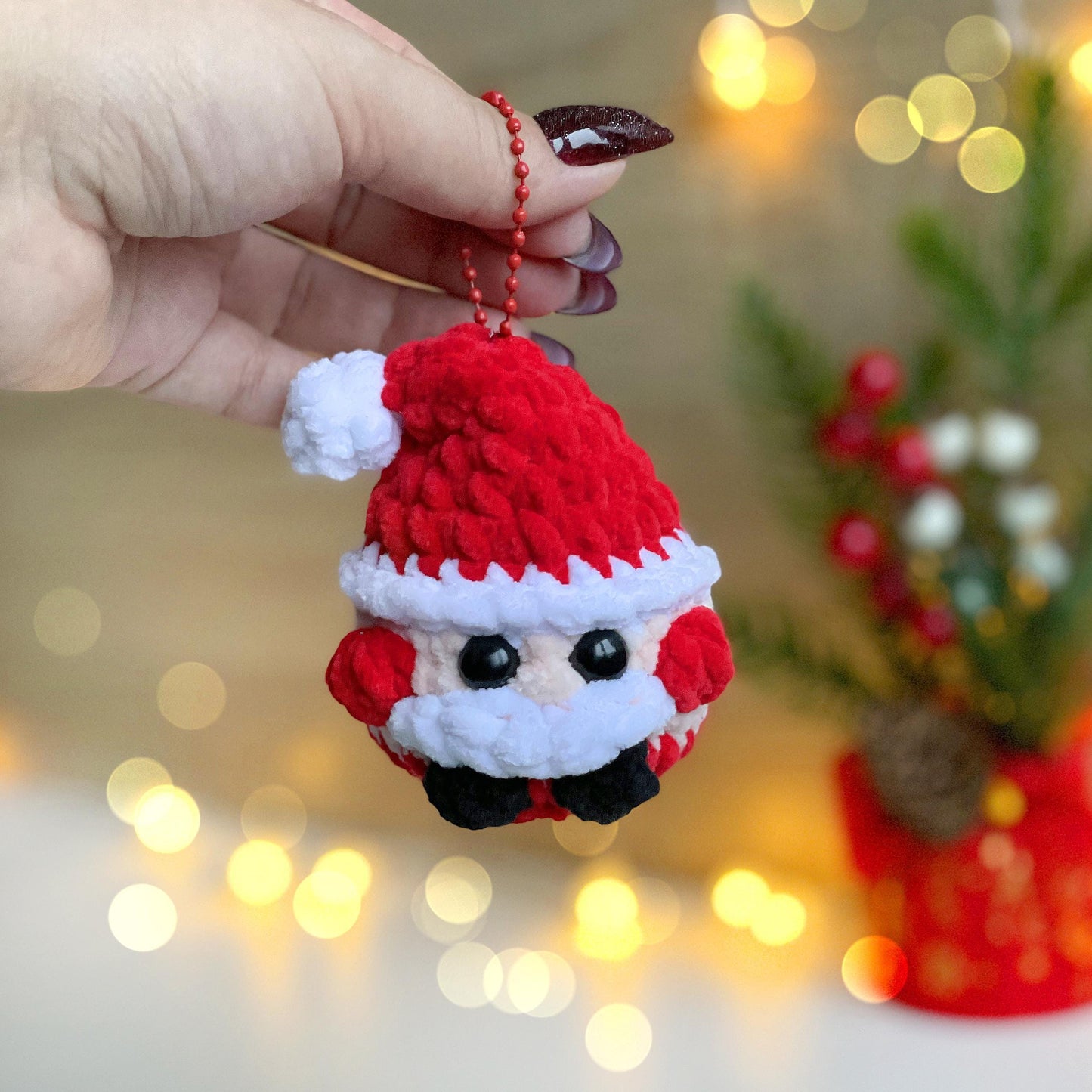 Santa & Reindeer Keychain Crochet Pattern - No Sew