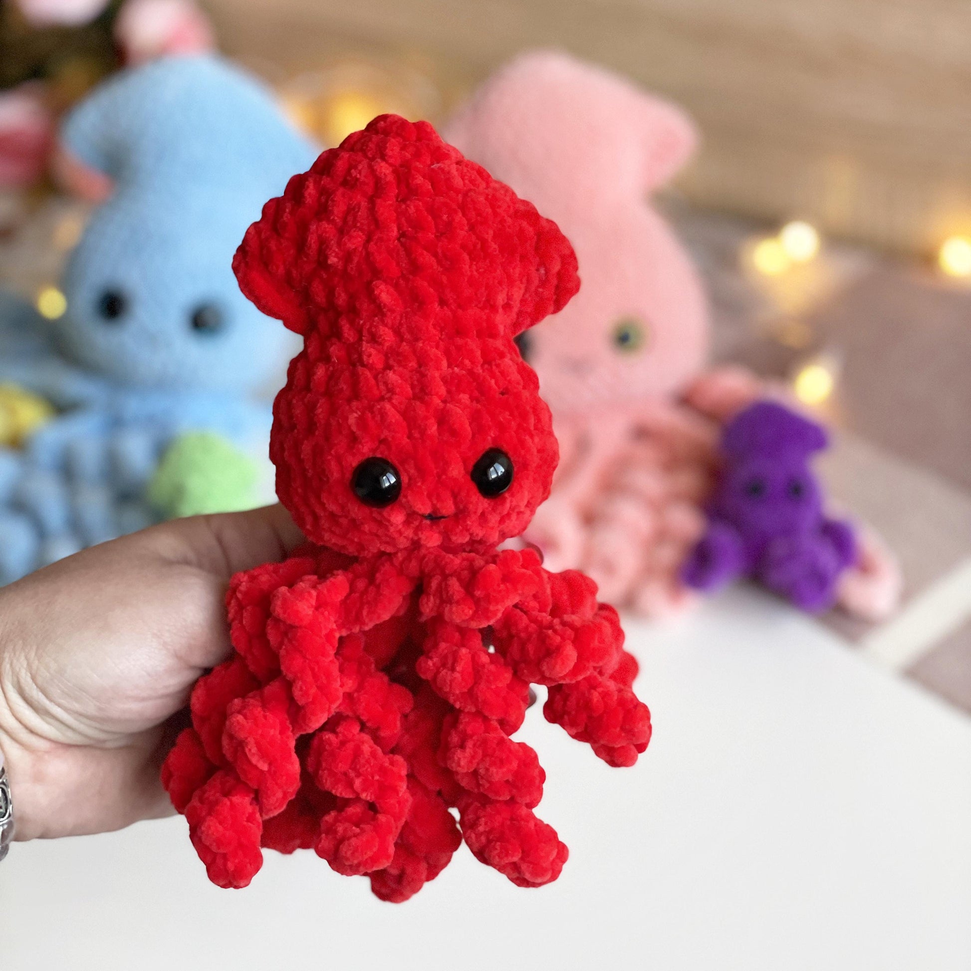 Squid CROCHET PATTERN 4 Styles: Mom, Dad, Keychain & Baby Squid, No Sew Amigurumi plushies, Cute Stuffed Animal, Easy Beginner Tutorial PDF