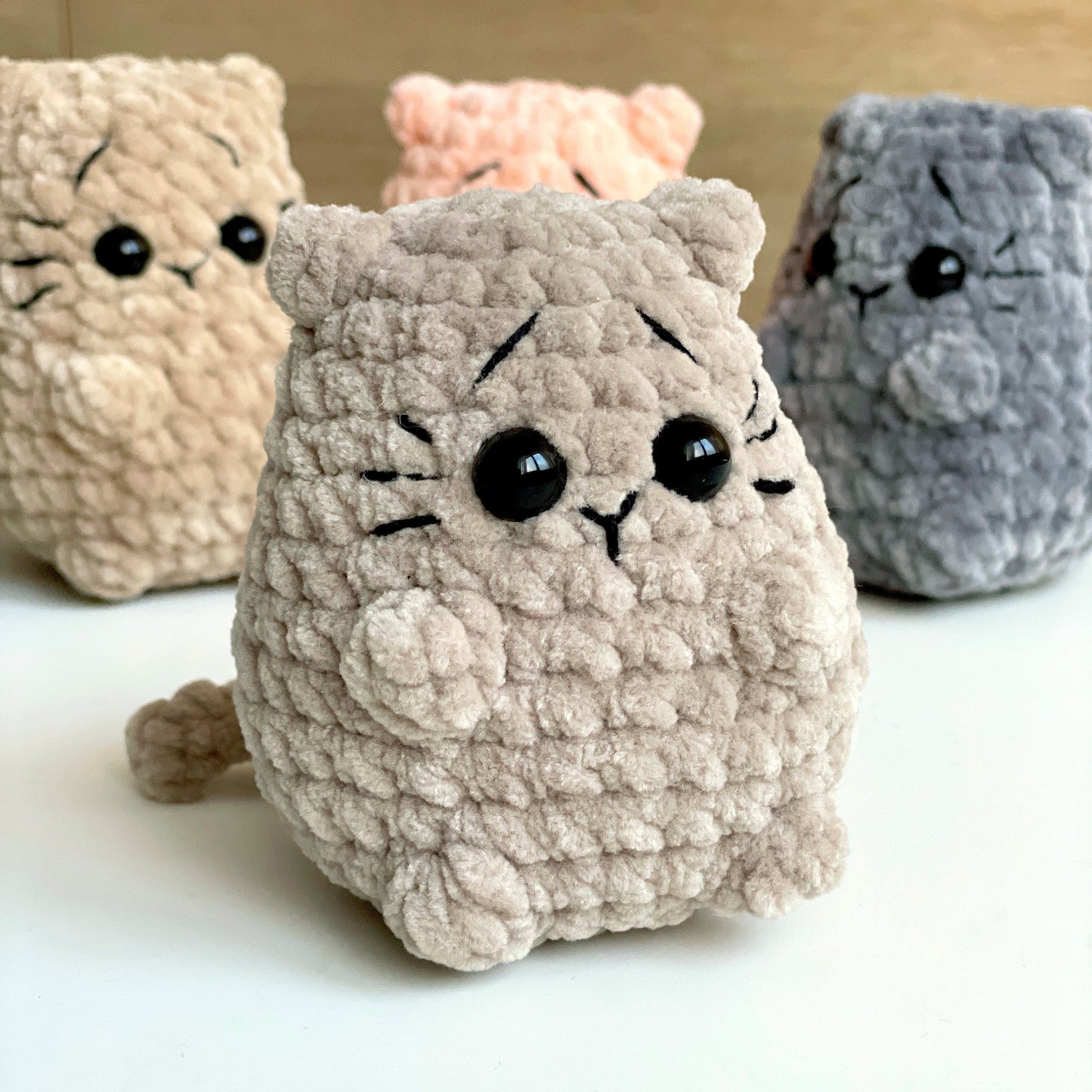 Cat No SEW CROCHET PATTERN, Amigurumi Loaf Kitty plushie, Cute Kawaii Tiny Animal, Easy Beginner Friendly Tutorial, Plush Mini Softie Toy