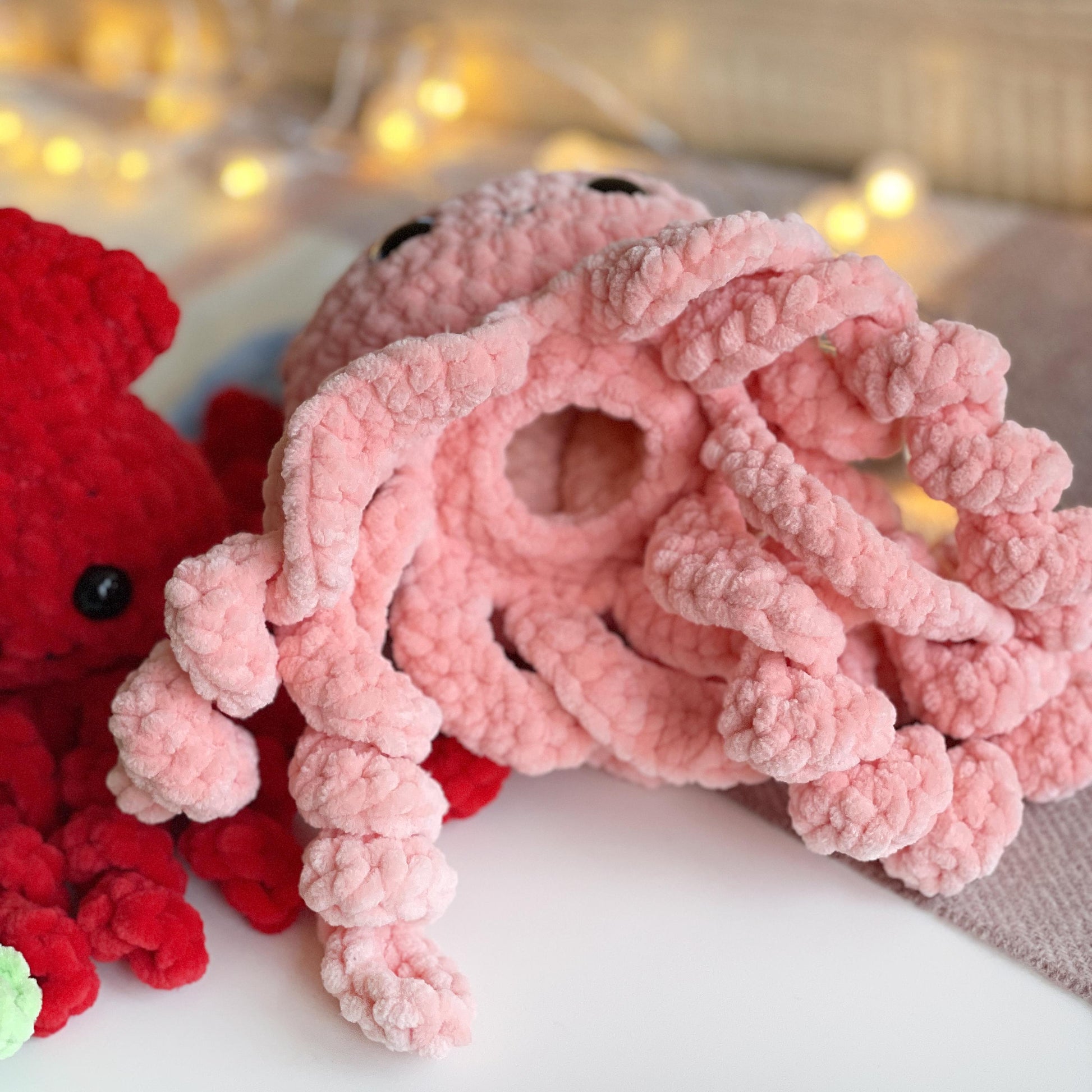 Squid CROCHET PATTERN 4 Styles: Mom, Dad, Keychain & Baby Squid, No Sew Amigurumi plushies, Cute Stuffed Animal, Easy Beginner Tutorial PDF