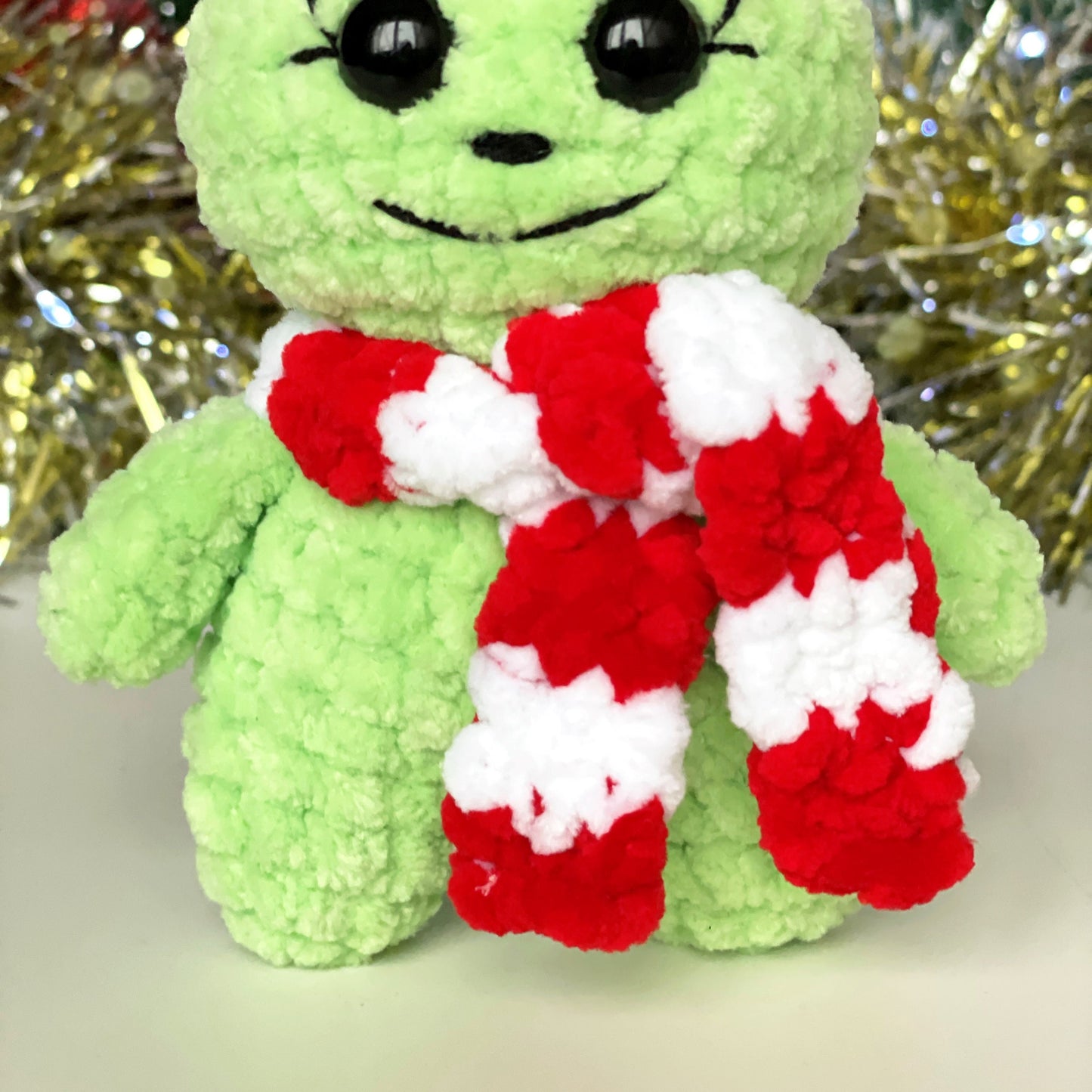 Grinch CROCHET PATTERN - No Sew