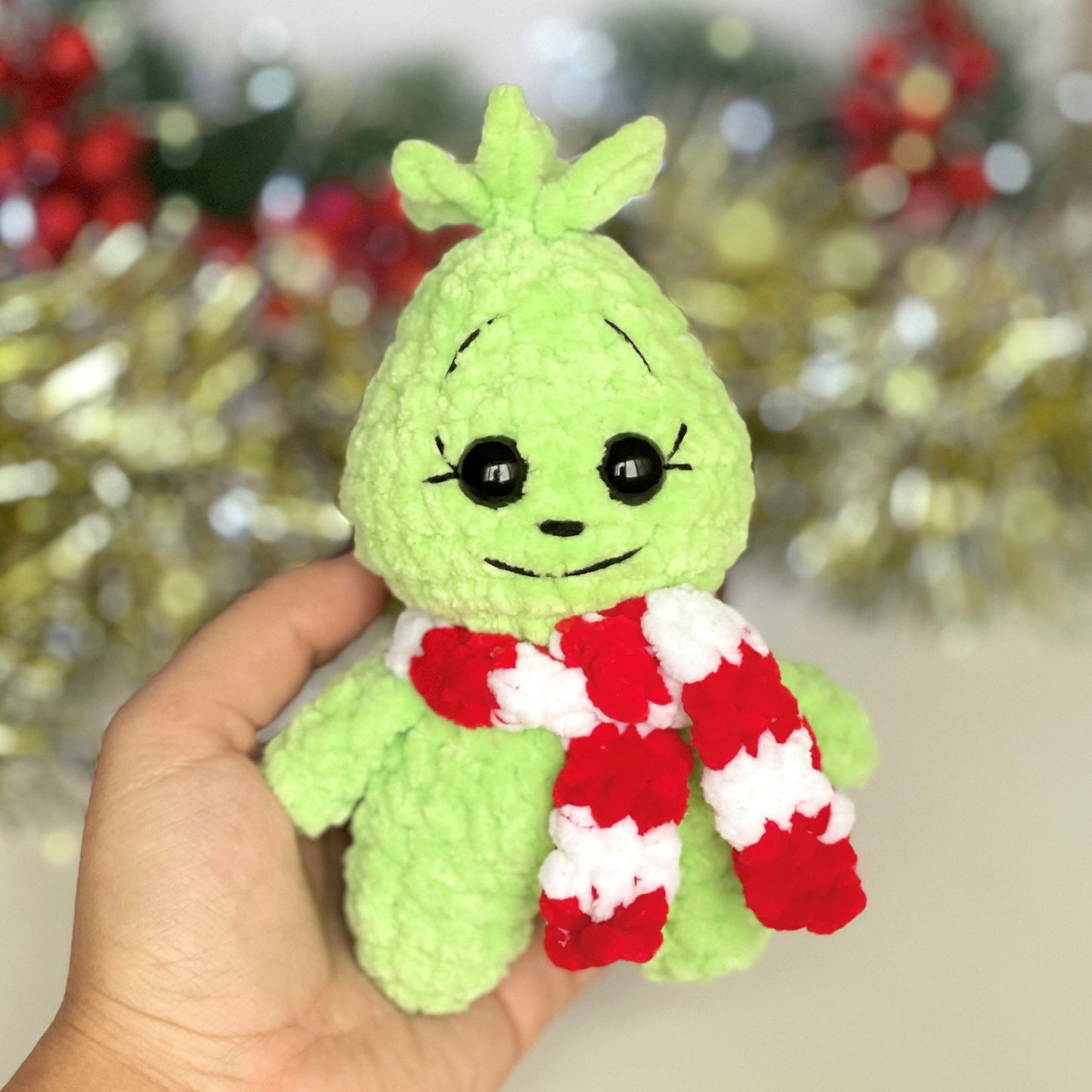 Grinch CROCHET PATTERN - No Sew