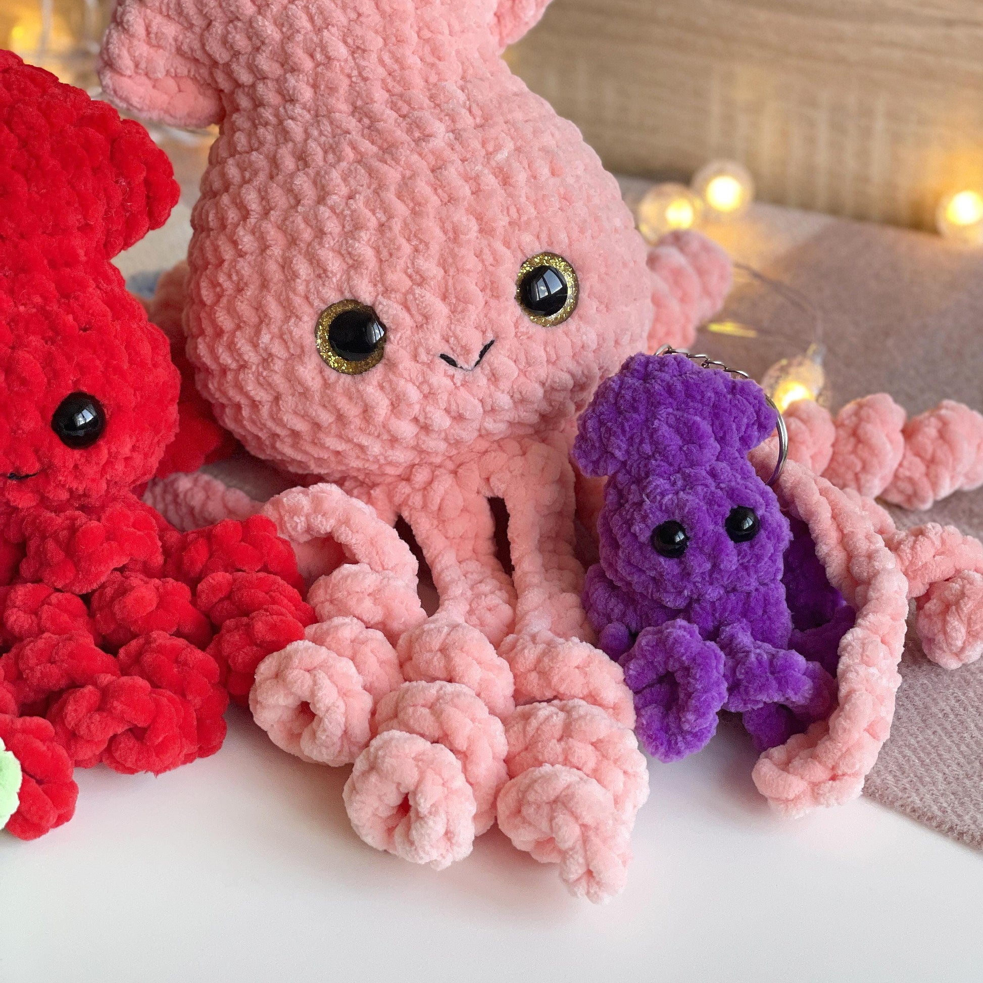 Squid CROCHET PATTERN 4 Styles: Mom, Dad, Keychain & Baby Squid, No Sew Amigurumi plushies, Cute Stuffed Animal, Easy Beginner Tutorial PDF