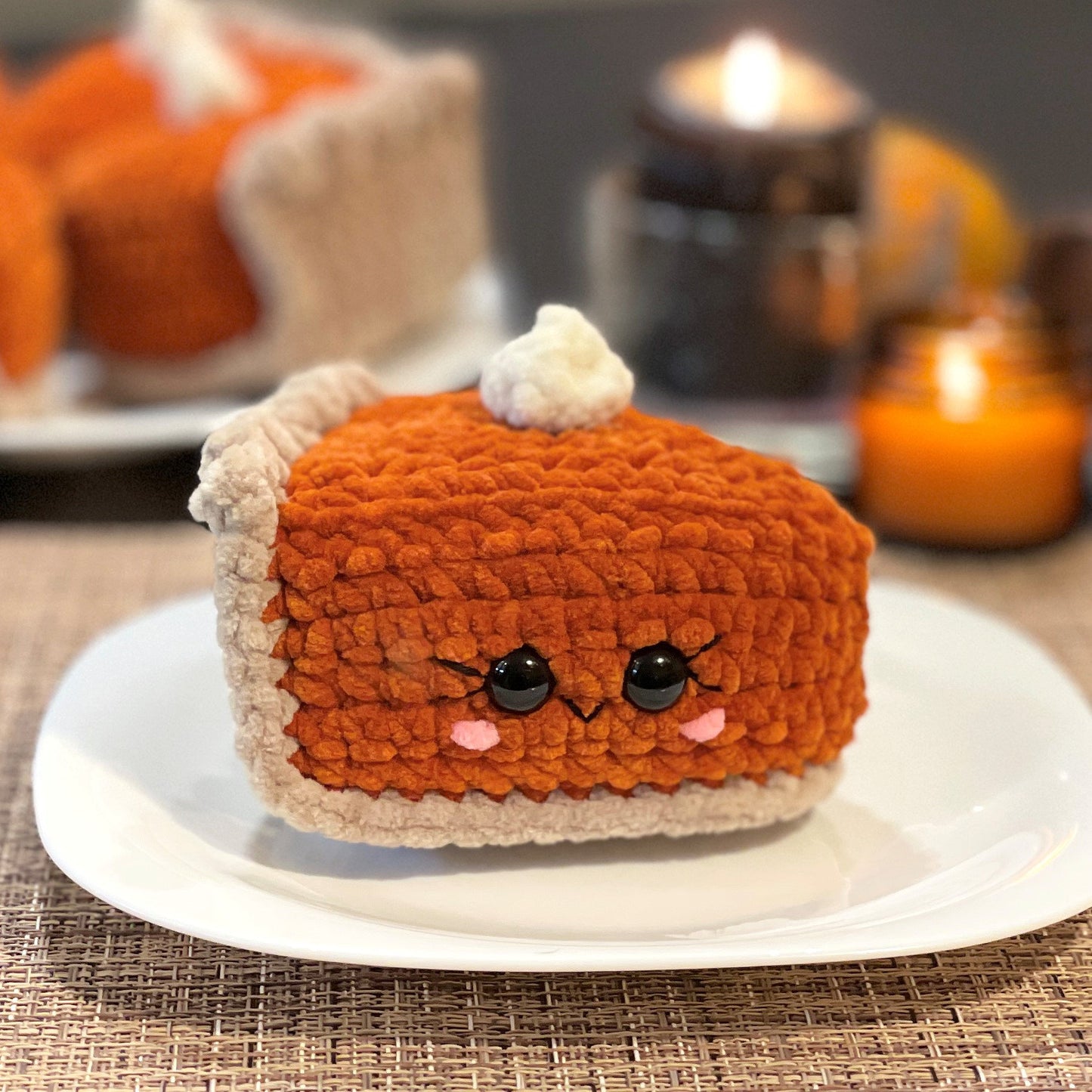 Pumpkin pie, Turkey, Maple Leaf Crochet PATTERNS - Low Sew