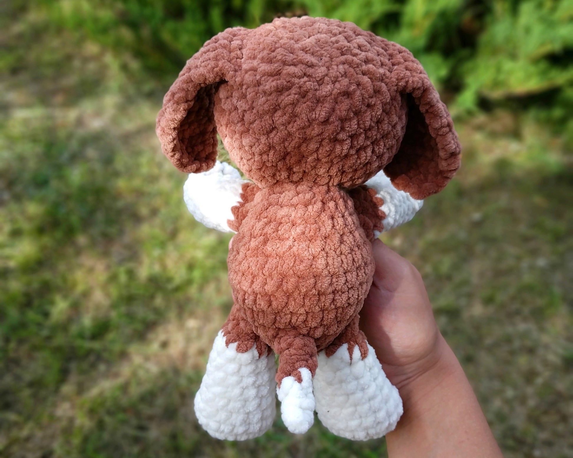 Beagle Dog CROCHET PATTERN, Cute Plush Puppy Amigurumi Toy, Stuffed Animal Pattern, Beginner-Friendly, Instant Download, Chunky Yarn Pattern