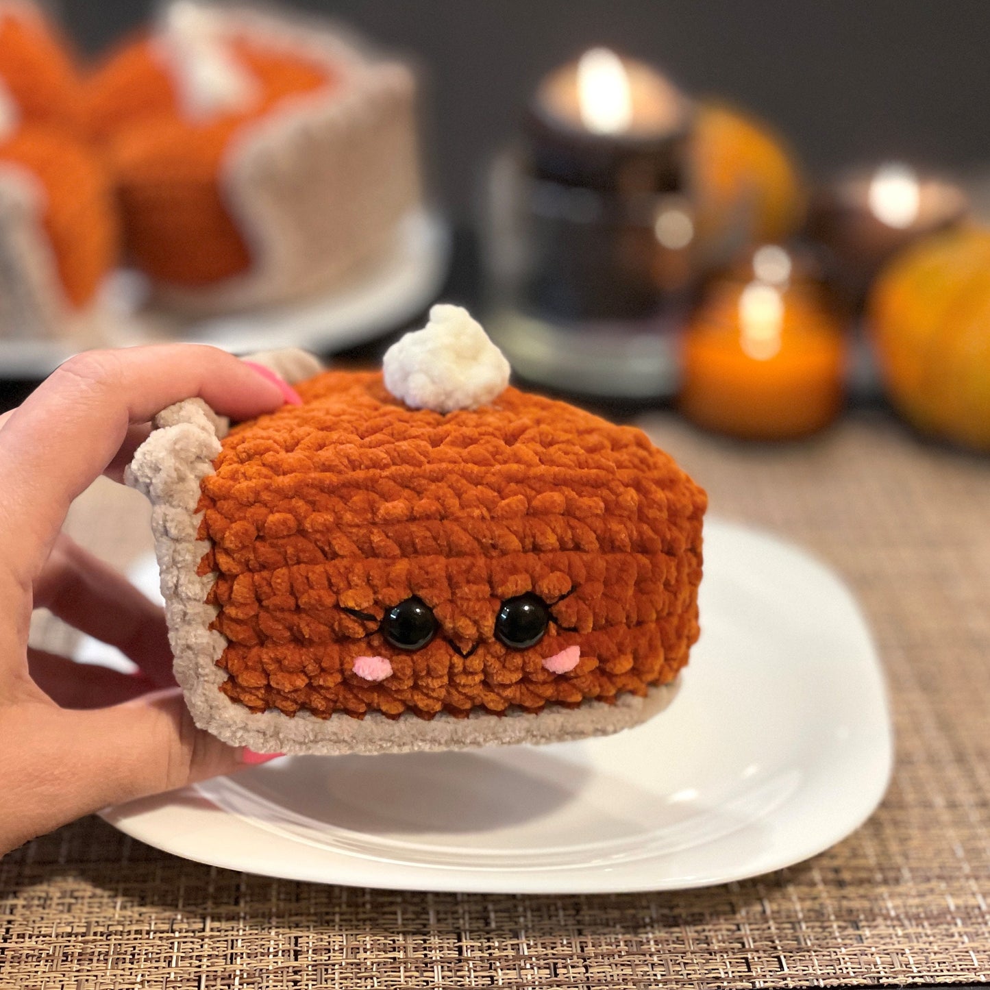 Pumpkin pie, Turkey, Maple Leaf Crochet PATTERNS - Low Sew