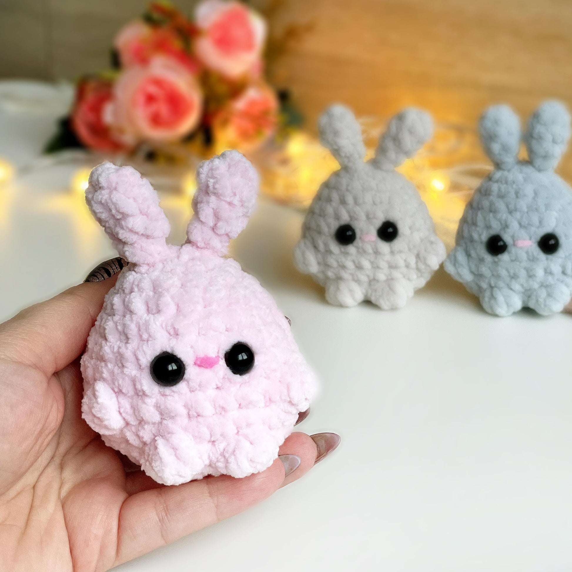 Bunny CROCHET PATTERN, Tiny Easter Rabbit, Cute Amigurumi Plushie, Easter Basket Stuff Toy, Easy PDF Tutorial for Beginners, Plush Rabbit