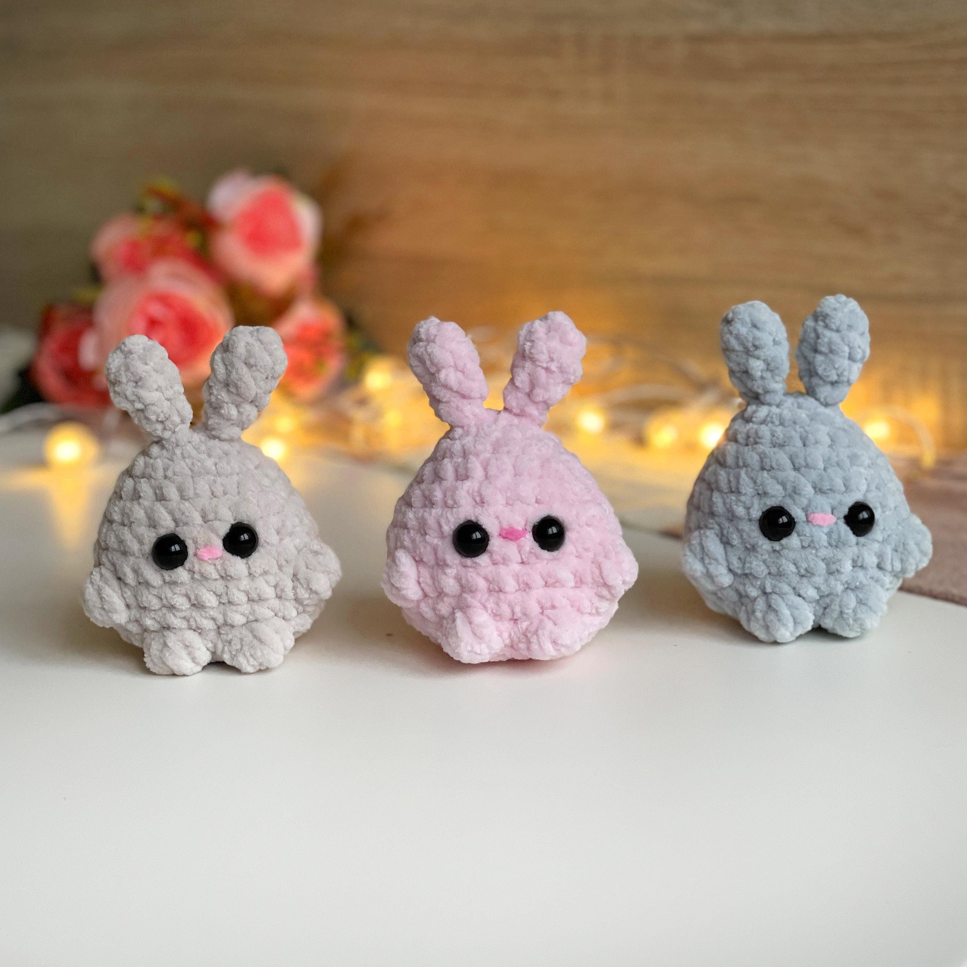 Bunny CROCHET PATTERN, Tiny Easter Rabbit, Cute Amigurumi Plushie, Easter Basket Stuff Toy, Easy PDF Tutorial for Beginners, Plush Rabbit