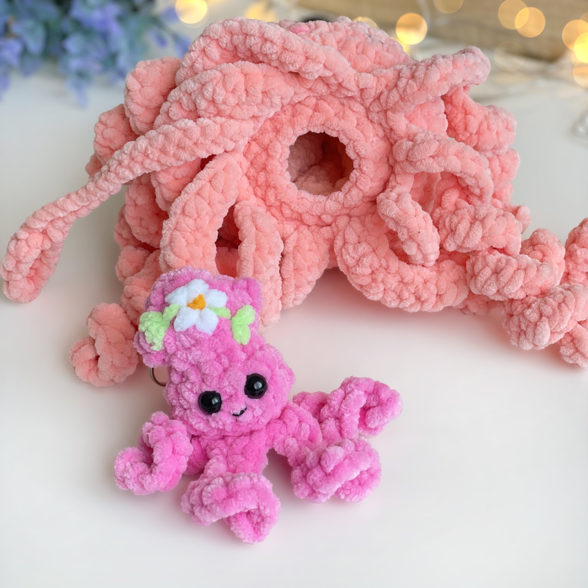 Squid Mama & Baby Crochet Pattern, Cute Plushie with Hidden Pouch, Easy No Sew Amigurumi, Mothers Day/Baby Shower Gift Idea, Beginner PDF