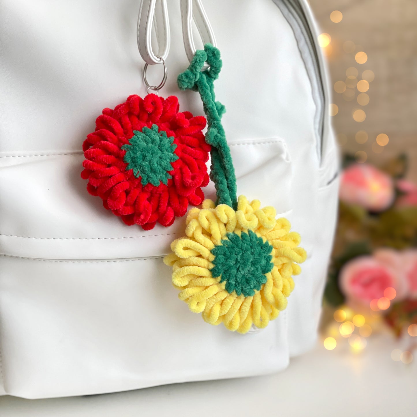 Flower Keychain Crochet Pattern - NO SEW