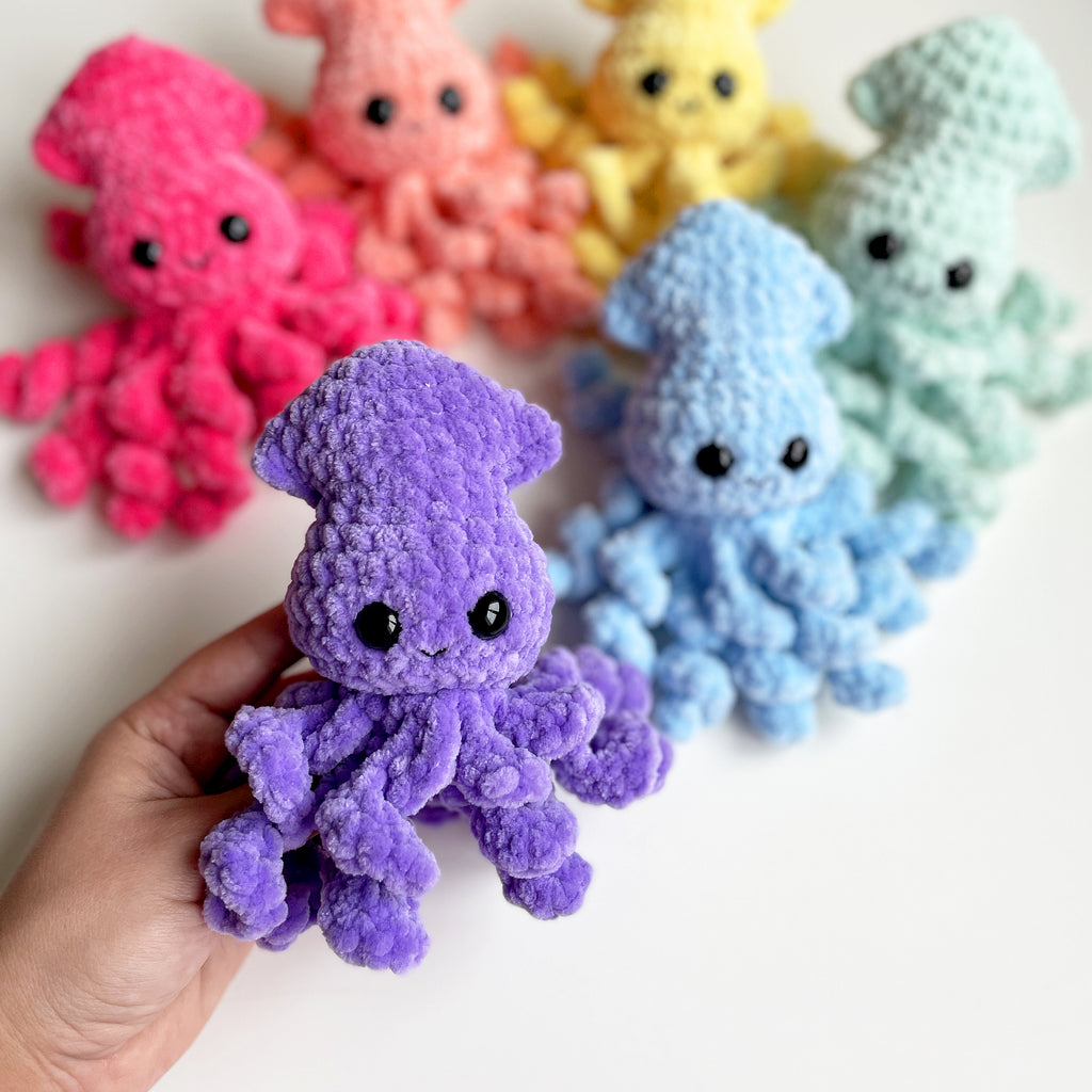 Squid CROCHET PATTERN, No Sew Amigurumi, baby Octopus Small plushie, Quick Easy Pattern for Beginners, Market Preps