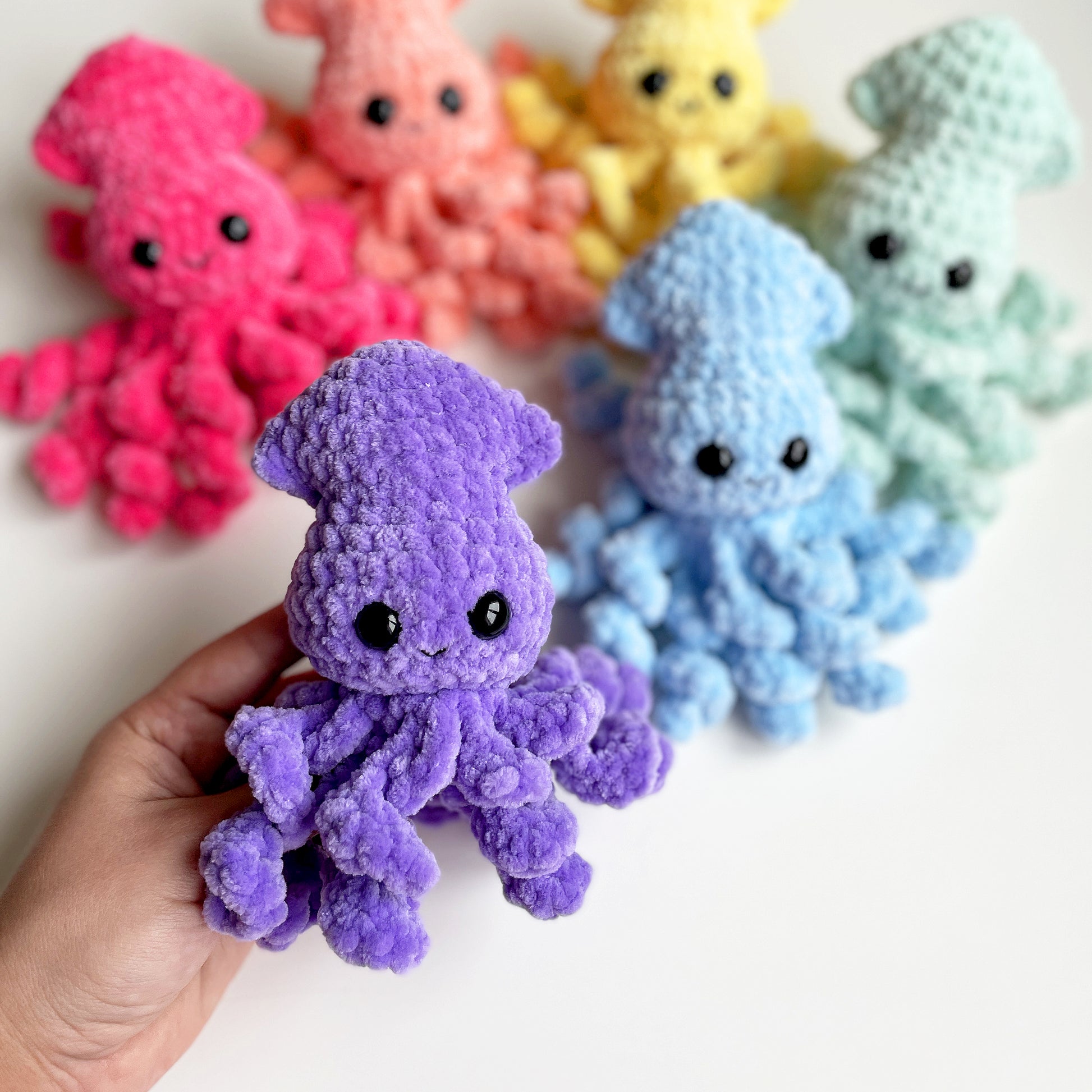 Squid CROCHET PATTERN, No Sew Amigurumi, baby Octopus Small plushie, Quick Easy Pattern for Beginners, Market Preps