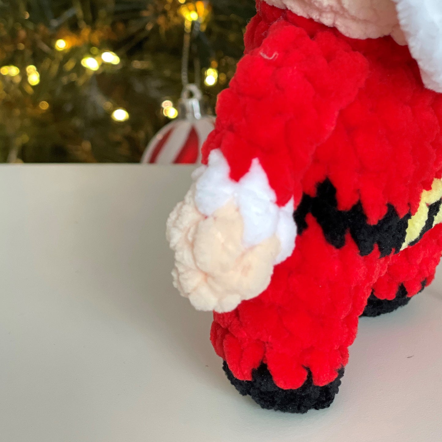 Santa Crochet PATTERN - Low Sew