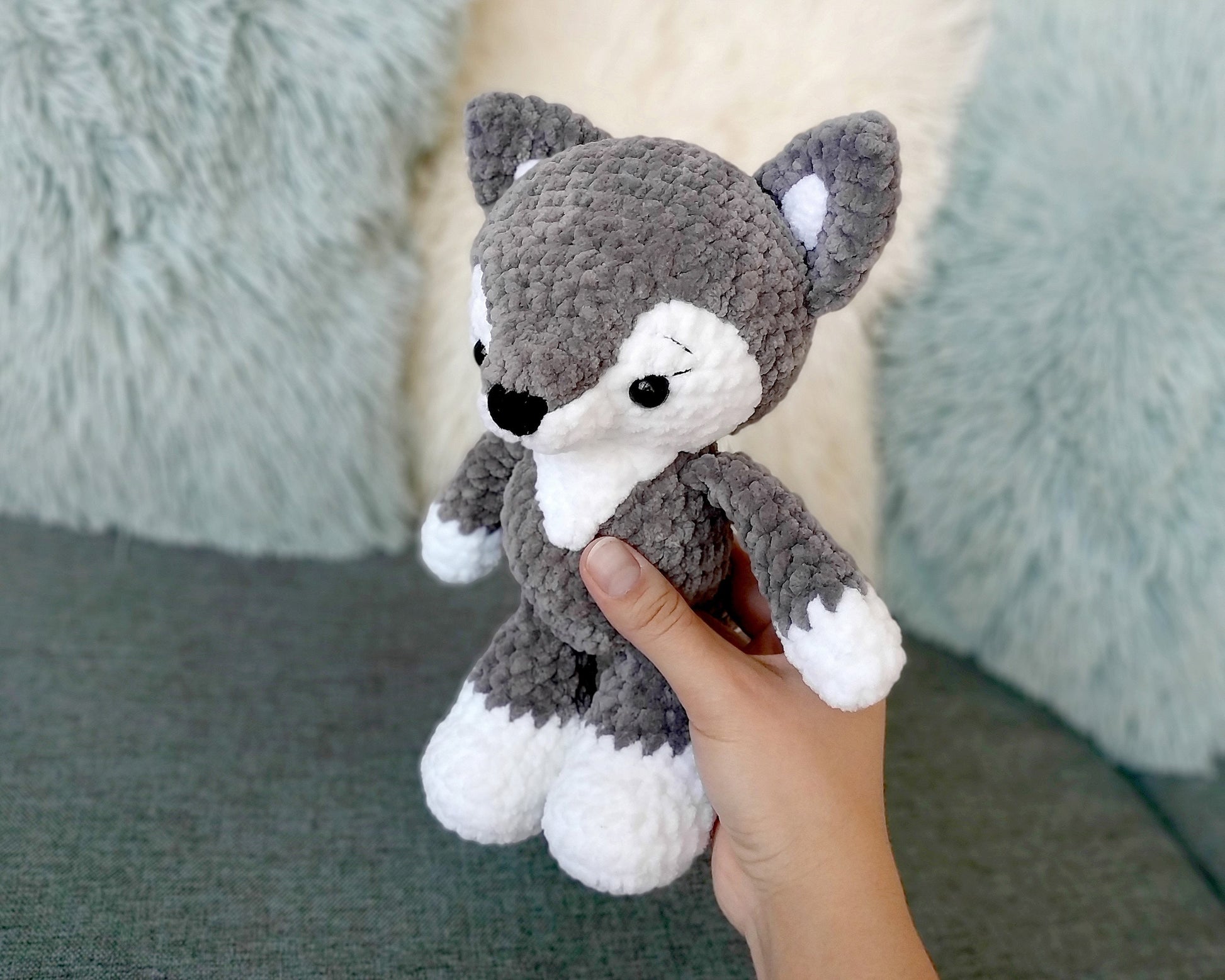 Wolf CROCHET PATTERN, Amigurumi Woodland Plushie, Stuffed Animal Tutotial, Cute diy chunky yarn Toy, PDF Instant Download, Plush Baby Toy