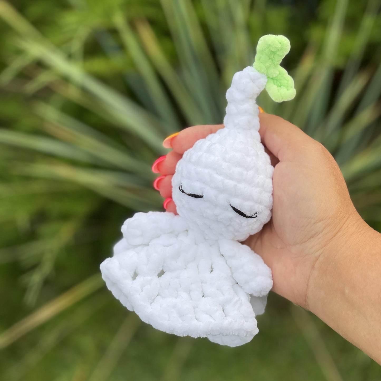 Flower Ghost Crochet PATTERN - No Sew
