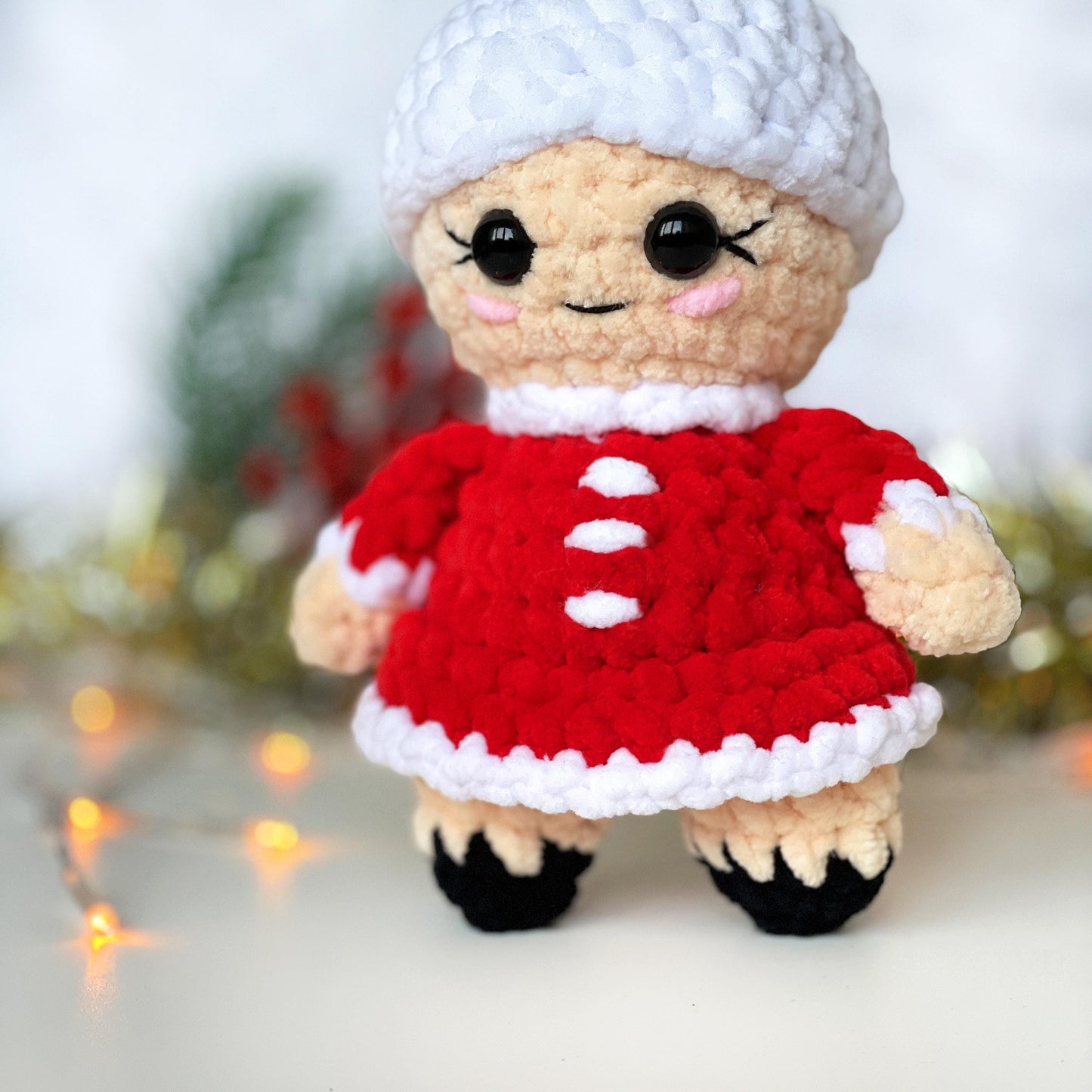 Mrs. Claus Crochet PATTERN - Low Sew