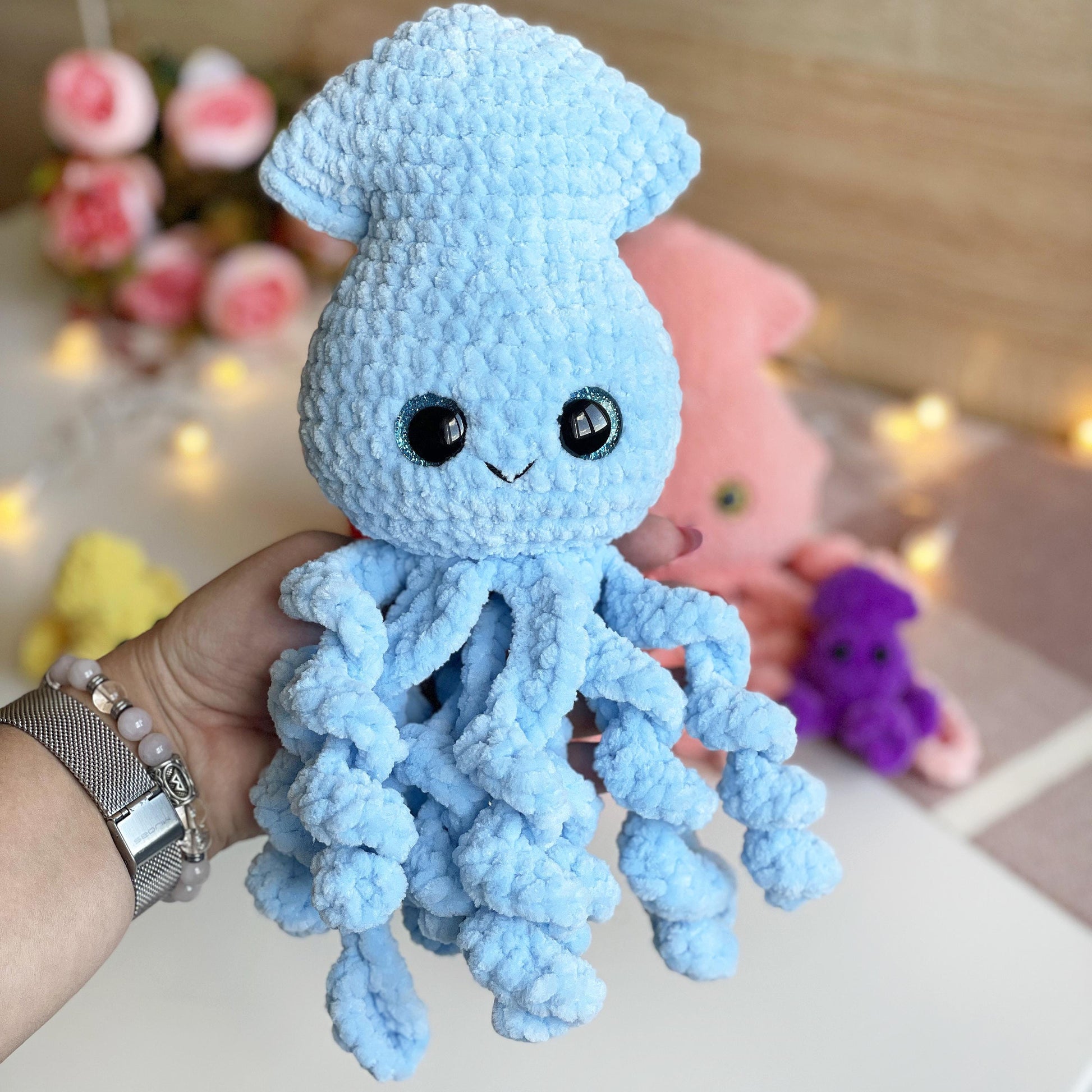 Squid CROCHET PATTERN 4 Styles: Mom, Dad, Keychain & Baby Squid, No Sew Amigurumi plushies, Cute Stuffed Animal, Easy Beginner Tutorial PDF