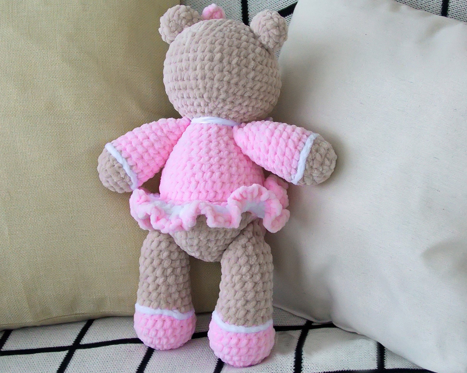 Crochet Bear PATTERN, Amigurumi Animals Plushie, Cute Baby Girl Toy