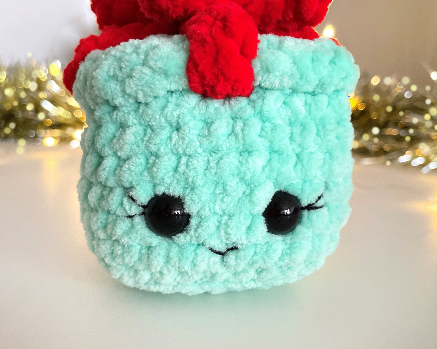 Gift Box CROCHET PATTERN - Low Sew