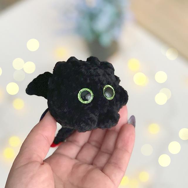 Toothless & Light Furry CROCHET PATTERN - No Sew