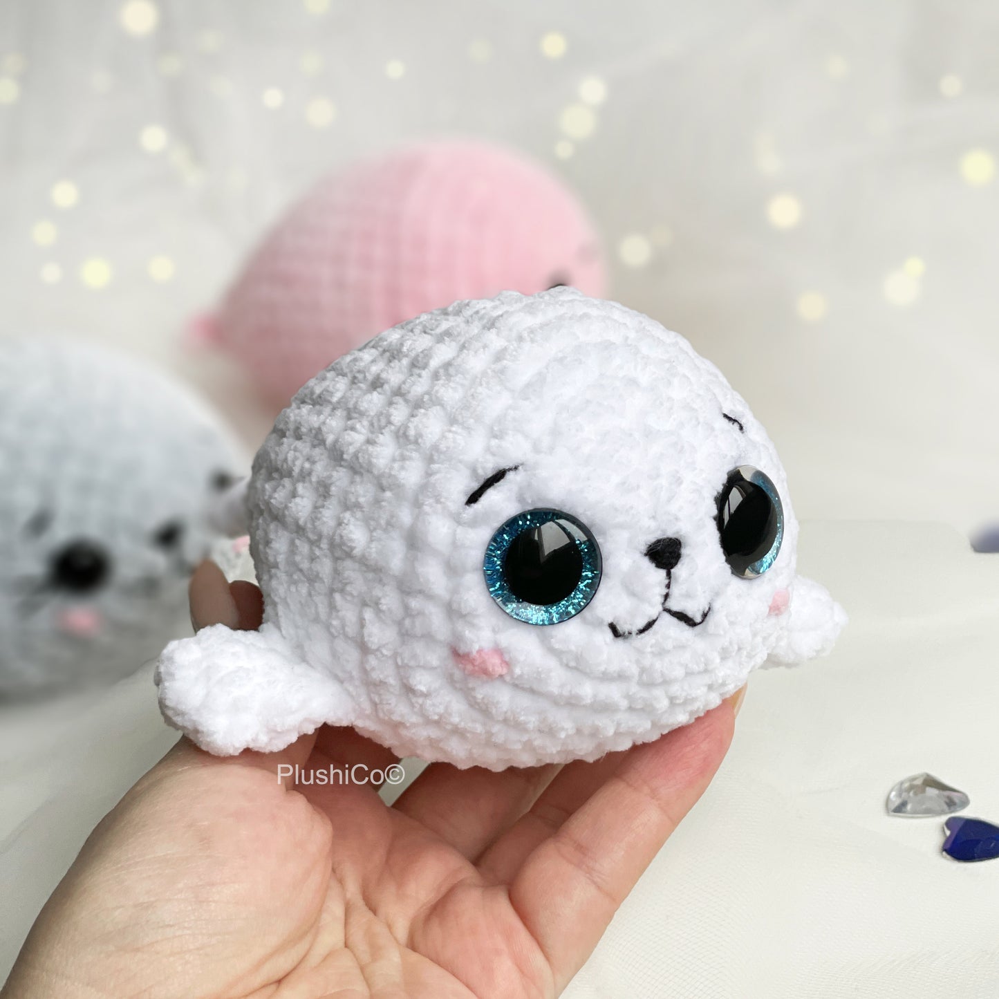 Seal Crochet Pattern - LOW SEW