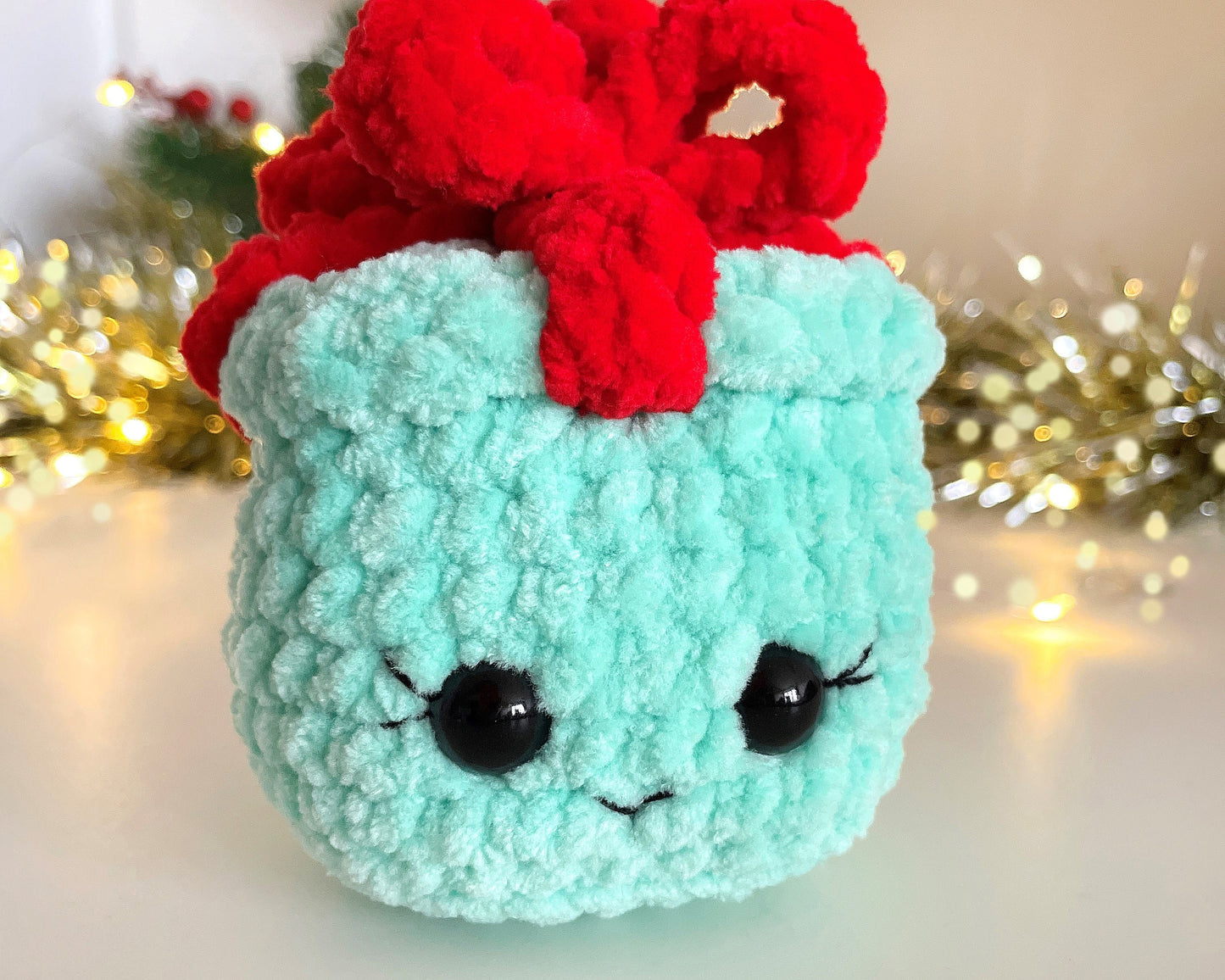 Gift Box CROCHET PATTERN - Low Sew