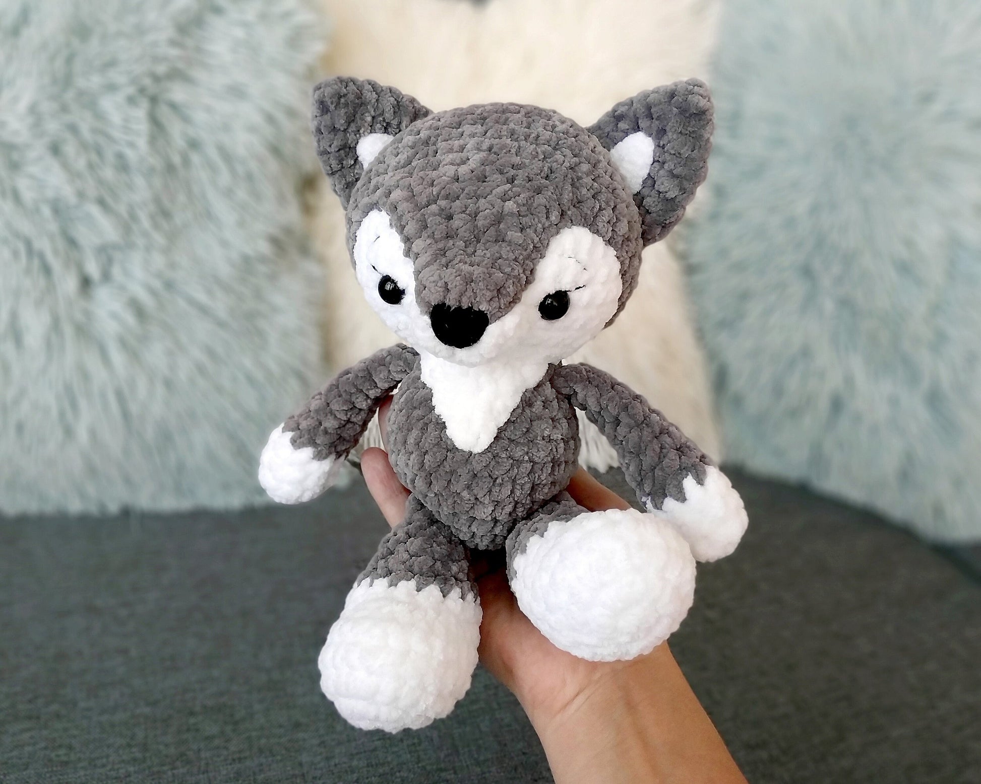 Wolf CROCHET PATTERN, Amigurumi Woodland Plushie, Stuffed Animal Tutotial, Cute diy chunky yarn Toy, PDF Instant Download, Plush Baby Toy