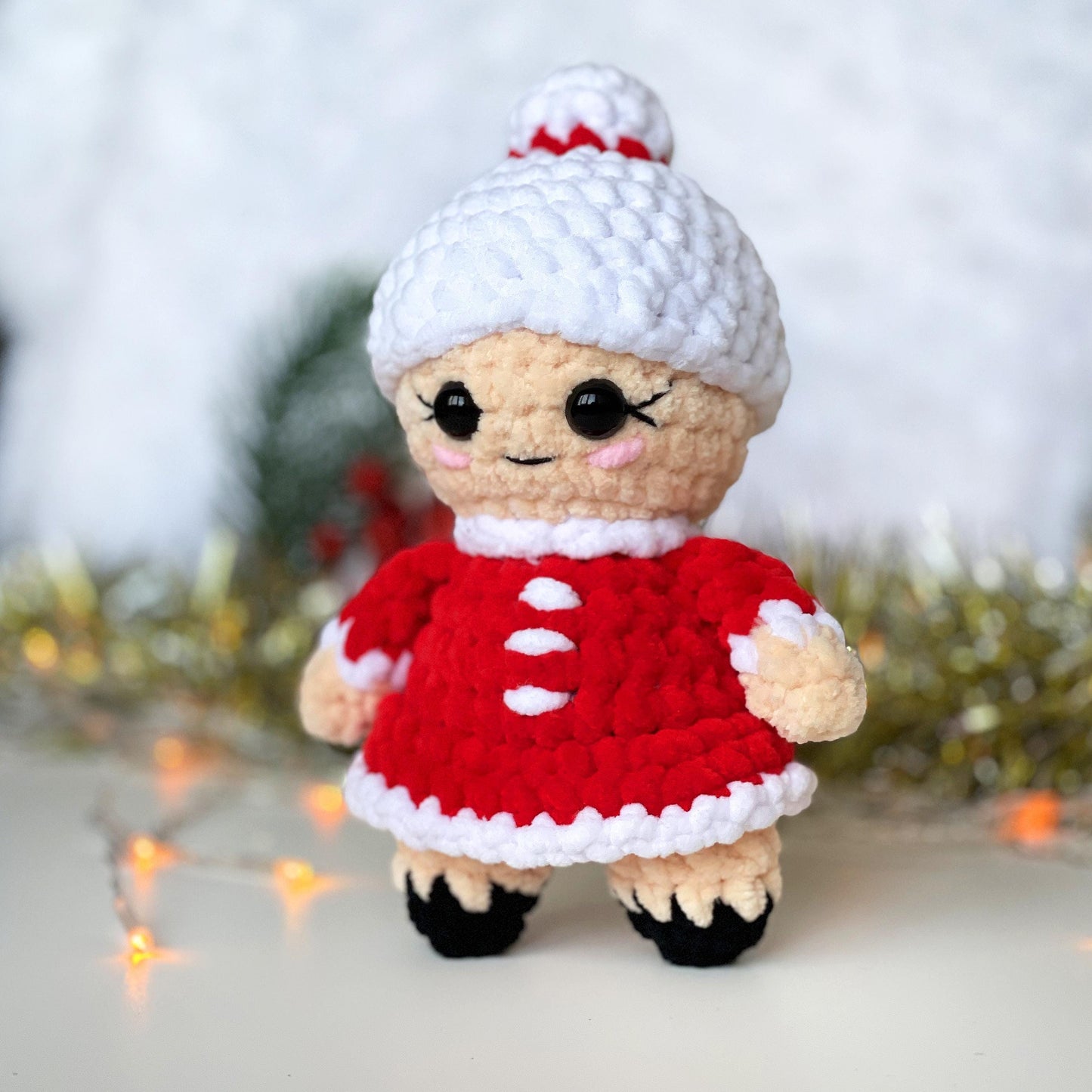 Mrs. Claus Crochet PATTERN - Low Sew